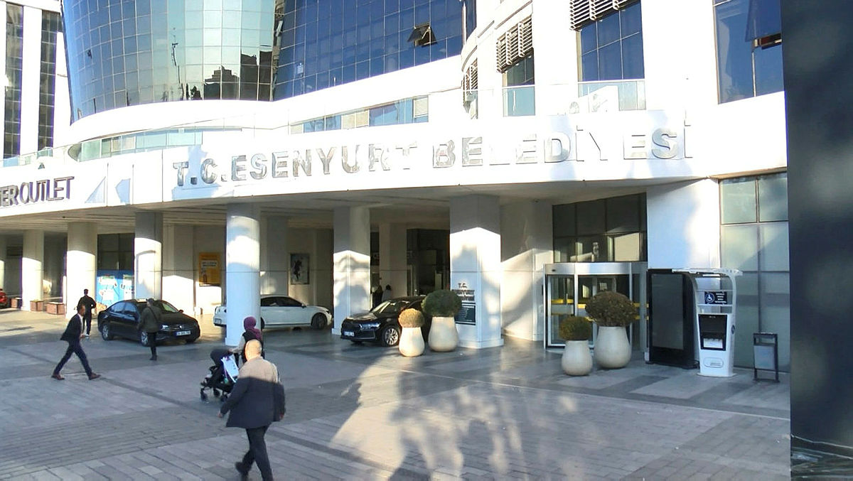 Son dakika: CHP’li Esenyurt eski Belediye Başkanı Ahmet Özer PKK’lıları işe almış