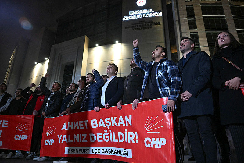 Son dakika: CHP’li Esenyurt eski Belediye Başkanı Ahmet Özer PKK’lıları işe almış
