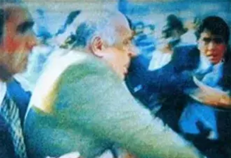 CHP genel başkanı Özgür Özel’e yapılan saldırı provokasyonunun arkasında kimler var?