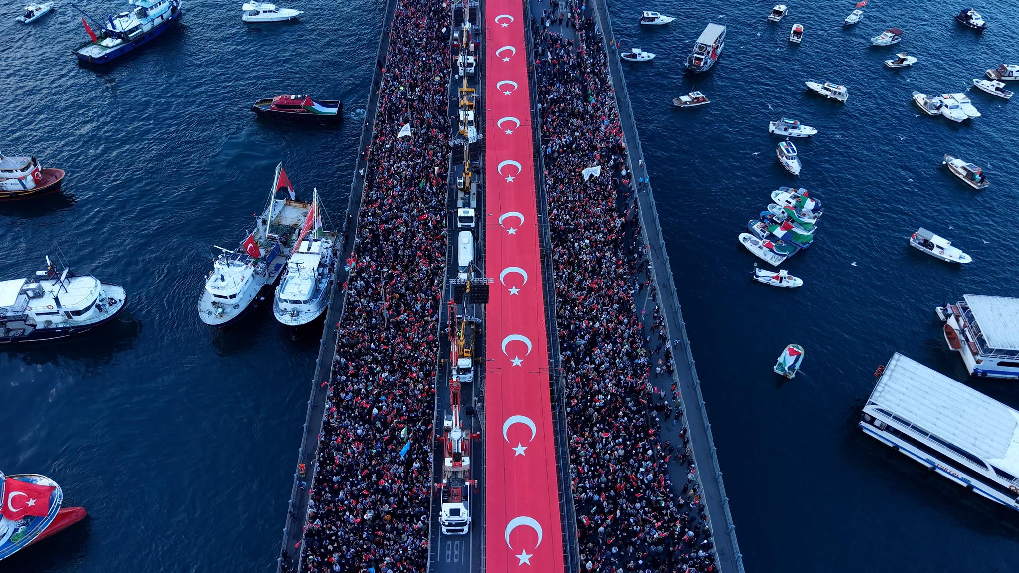 SON DAKİKA… Yüz binler Filistin için tek yürek! İstanbul’da Gazze kıyamı: Tarihi görüntüler…