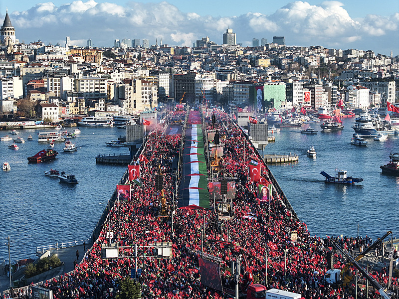 SON DAKİKA… Yüz binler Filistin için tek yürek! İstanbul’da Gazze kıyamı: Tarihi görüntüler…