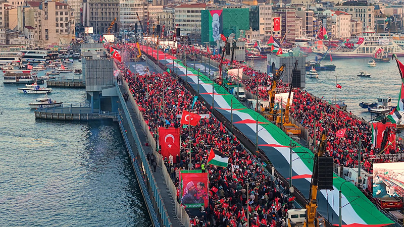 SON DAKİKA… Yüz binler Filistin için tek yürek! İstanbul’da Gazze kıyamı: Tarihi görüntüler…