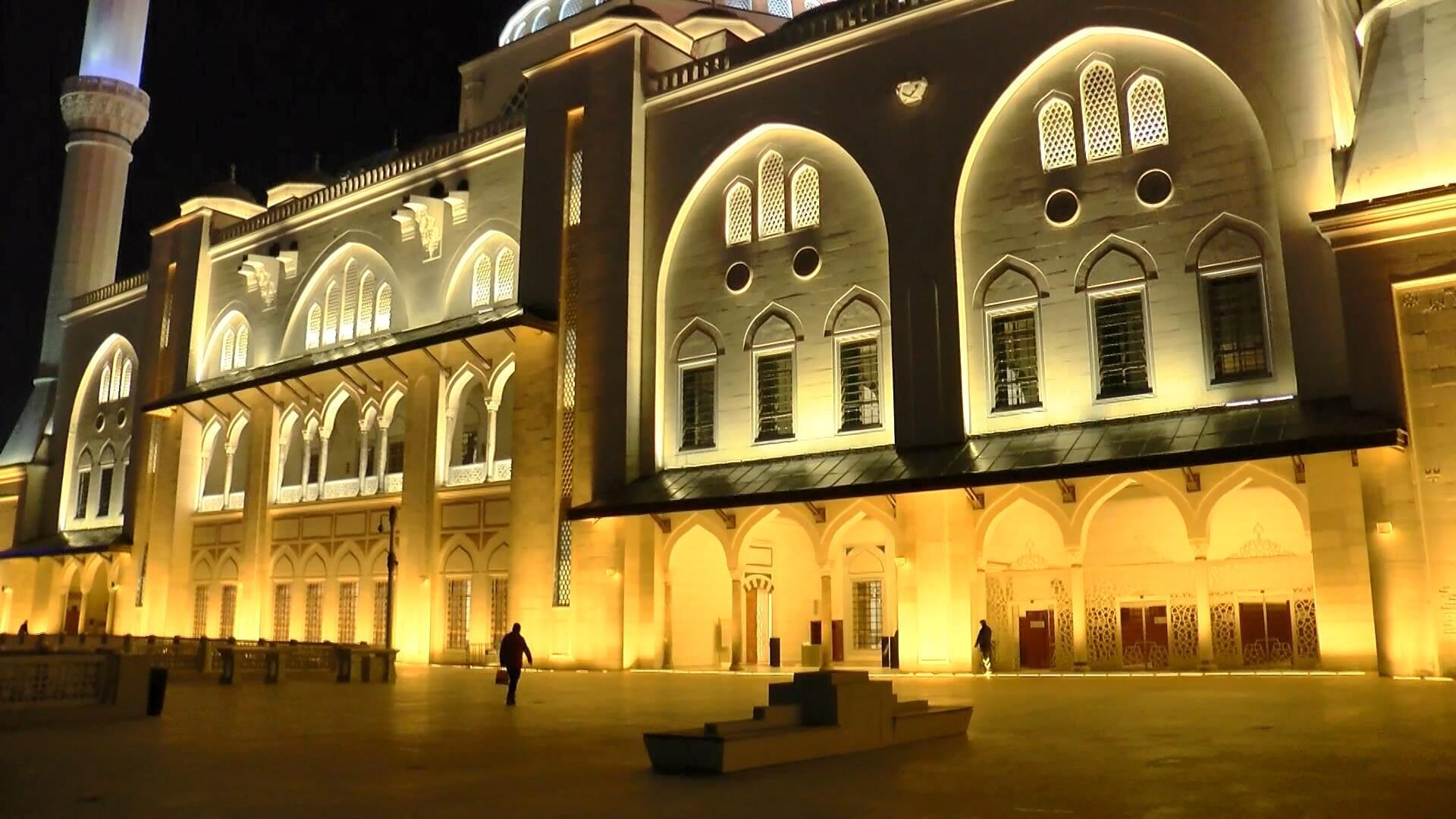 Dini Terimler Sözlüğü - Alfabetik Sıraya Göre İslami Kavramların Anlamı ve Açıklaması