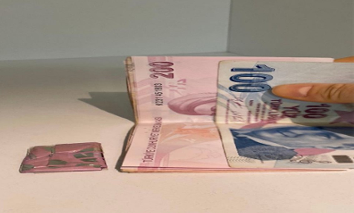 SON DAKİKA | Gezi maskeli FETÖ kampı! AVM emanet dolaplarında gizli para trafiği