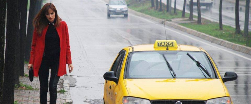 Huzur Sokağı 15. Bölüm (Tamamı) 21 Aralık 2012