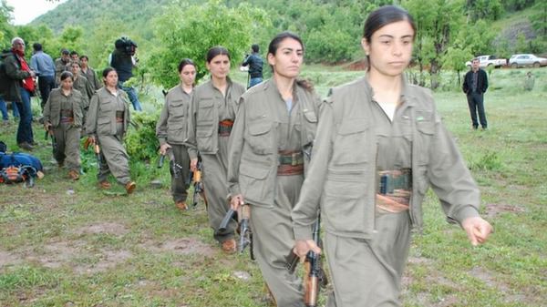 PKK'nın geri çekilen ilk grubu Kuzey Irak'ta