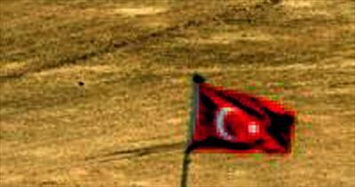 Son tepe düştü IŞİD bayrağını astı
