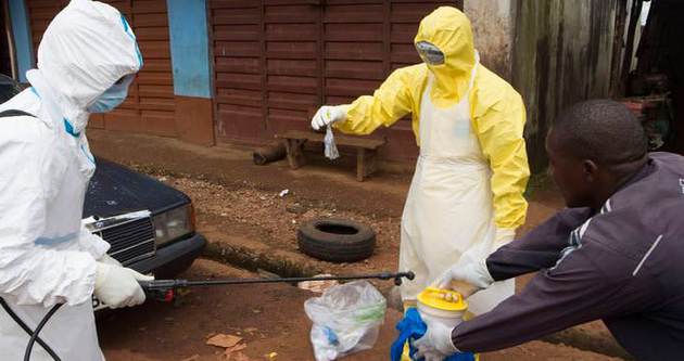 Ebola virüsü kan yoluyla bulaşıyor