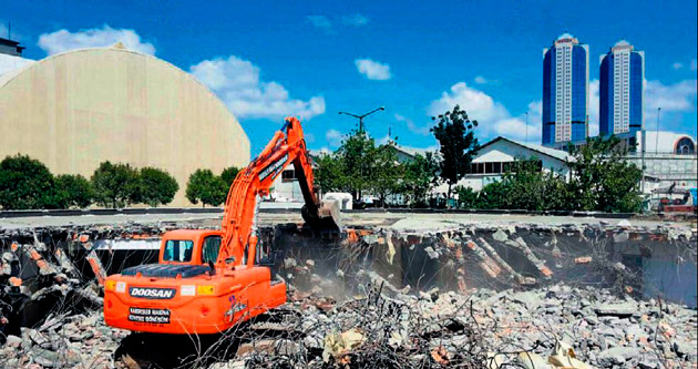 Diyanet binasına paralel kreş...