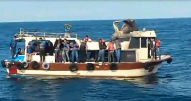 Ege Denizi’nde 51 kaçak göçmen kurtarıldı