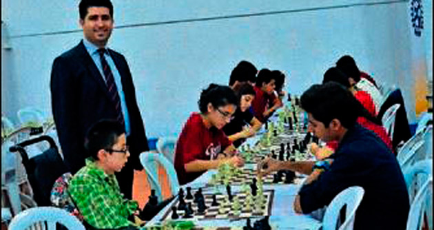 Satranç turnuvasına 230 sporcu katıldı