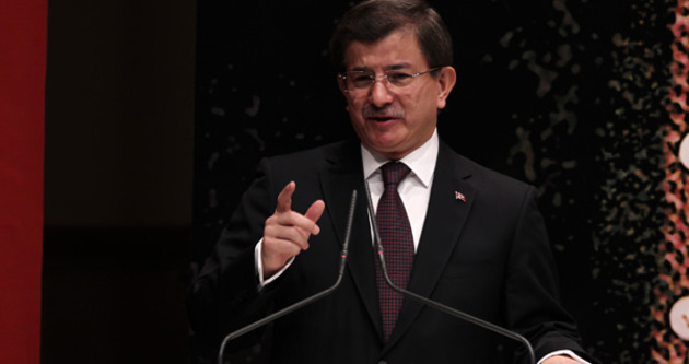 Davutoğlu: Benim asıl soyadım...