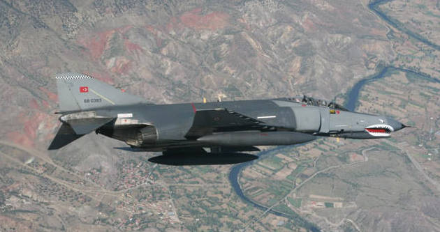 Savaş uçakları Irak’ın kuzeyine uçtu