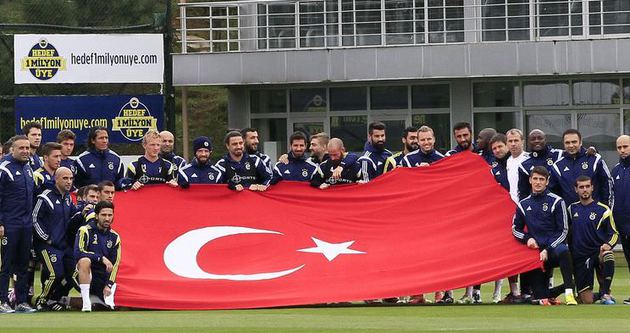 Fenerbahçe’de derbi mesaisi