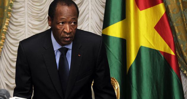 Burkina Faso Devlet Başkanı Compaore istifa etti