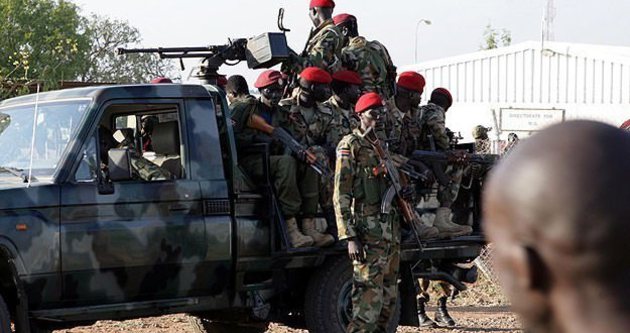 Sudan Cumhurbaşkanlığı Sarayı’nda silah sesleri duyuldu