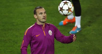Sneijder’i Fenerbahçe’ye satarım