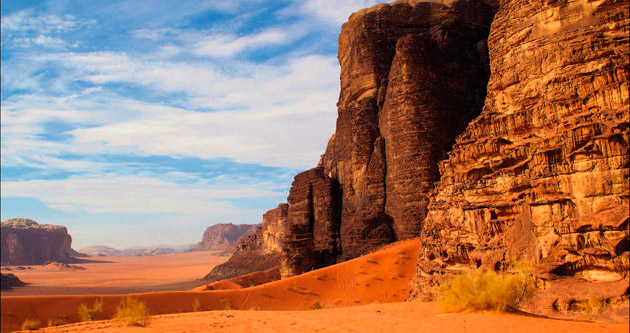 Kızıla boyalı çöl: Wadi Rum