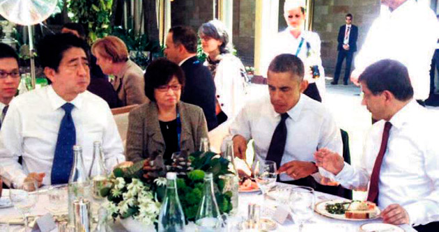 Davutoğlu ile Obama öğle yemeğini birlikte yedi