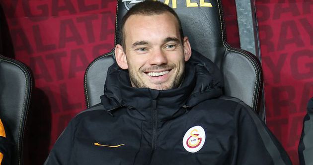 Sneijder’den flaş transfer açıklaması