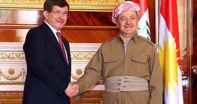 Tercüman Kürtçe’den Kürtçe’ye çevirince güldürdü!