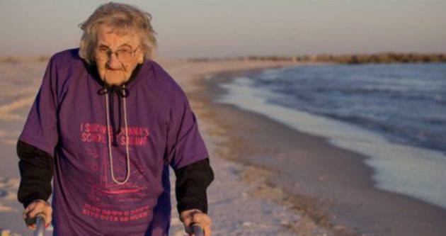 Amerikalı kadın yüz yaşında ilk kez denizi gördü