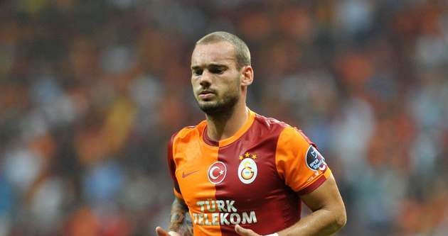 Sneijder oynattırılmıyor