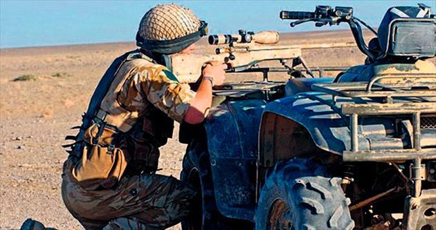 İngiliz komandolar IŞİD’i karadan vuruyor