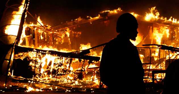 ABD’de Ferguson isyanı sürüyor