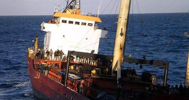 Türk gemisi Girit’te yakalandı!
