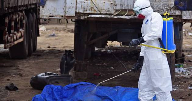 Ebola yaklaşık 6 bin can aldı!