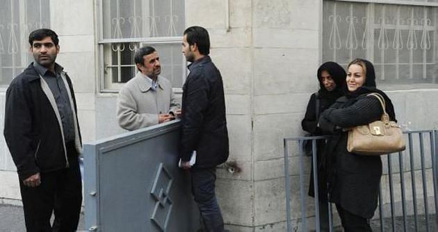 Ahmedinejad’ın mektup geleneği