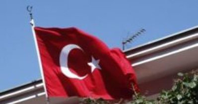 Türk Başkonsolosluğu’na saldırı!