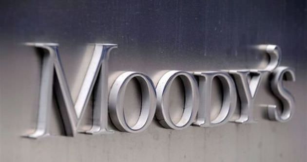 Moody’s Japonya’nın kredi notunu düşürdü