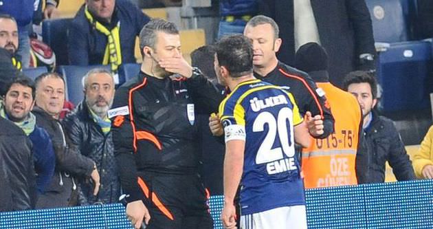 Emre Belözoğlu nasıl 1 maç ceza aldı?