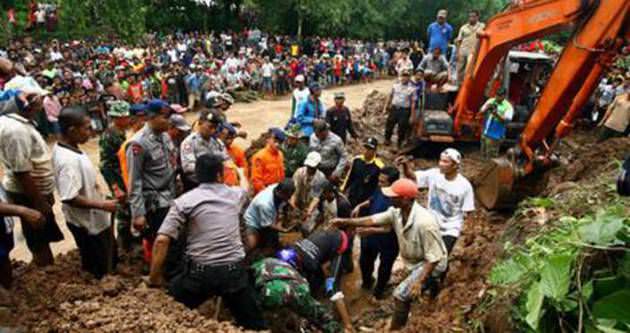 Endonezya’daki heyalanda 24 kişi öldü