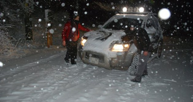 Bolu’da kar yağışı etkisini gösterdi