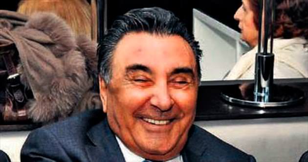 Alman Cumhurbaşkanı’nın ayağına gidip talimat aldı