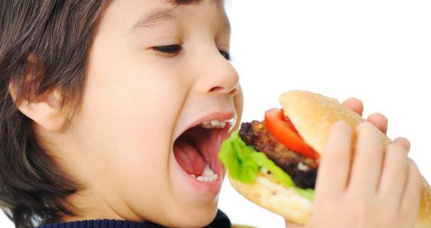 Fast Food yiyen çocuklar daha başarısız