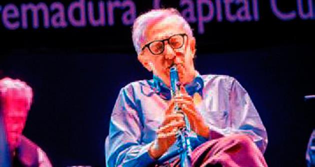 Woody Allen 2014’ü klarnetiyle uğurladı