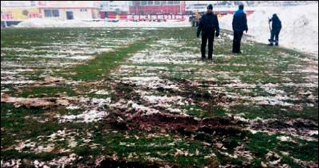 Eskişehir-Balçova maçına zemin engeli