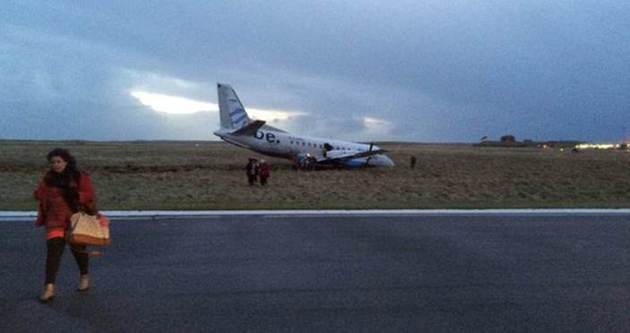 İngiltere’de uçak alev aldı iddiası