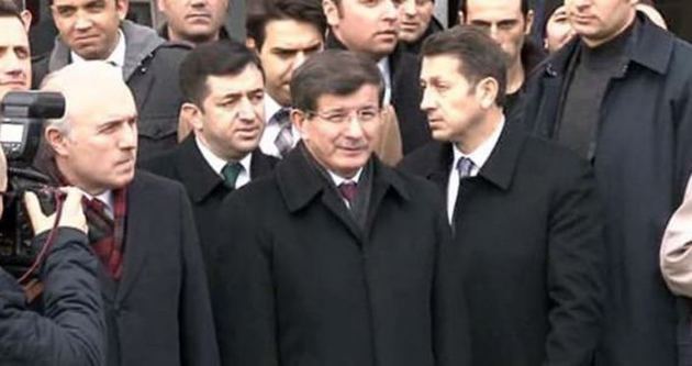 Davutoğlu, Gayrimüslim liderlerle görüştü