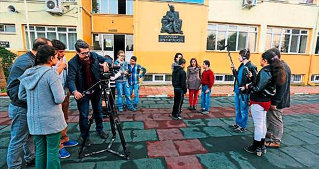 İşitme ve görme engelli öğrenciler film çekiyor