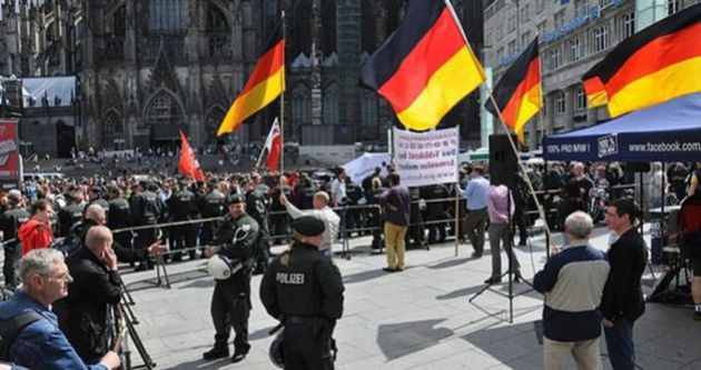 Almanya’da Hz. Muhammed karikatürleri yasaklandı