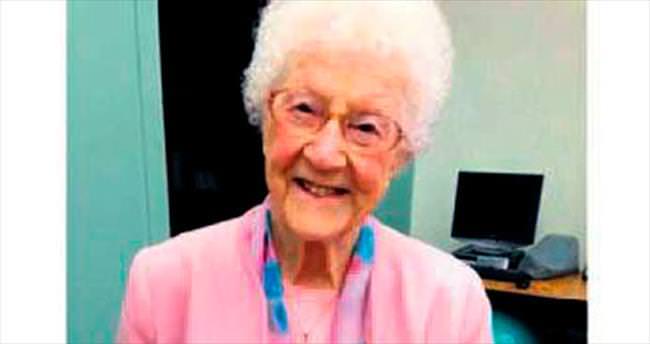 107 yaşında Facebook kullanıcısı