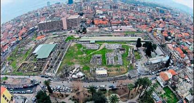 İzmir Agorası’nda kazı alanı büyüdü
