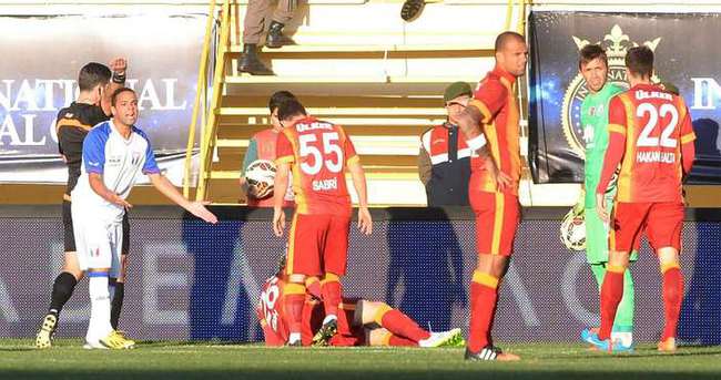 Beşiktaş ve Galatasaray’la oynayan takım sahte çıktı