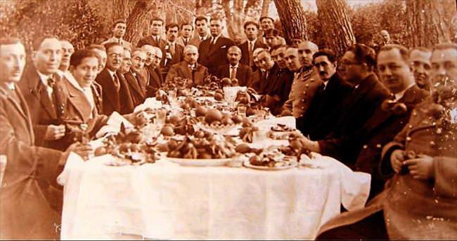 Eskiden Meydan Kavagi Na Ulasim Ve Unlu Sakinleri Akdeniz Haberleri
