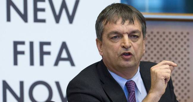 FIFA başkanlığı için beş imza toplayamadı